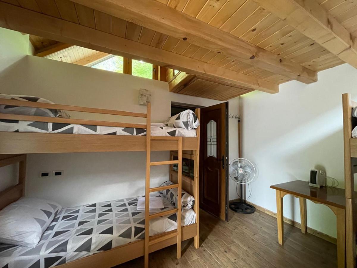 ולבונה Hostel Rilindja מראה חיצוני תמונה