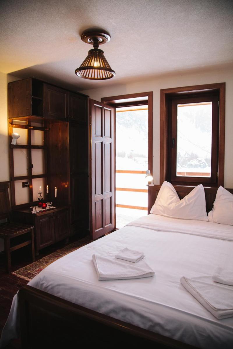 ולבונה Hostel Rilindja מראה חיצוני תמונה